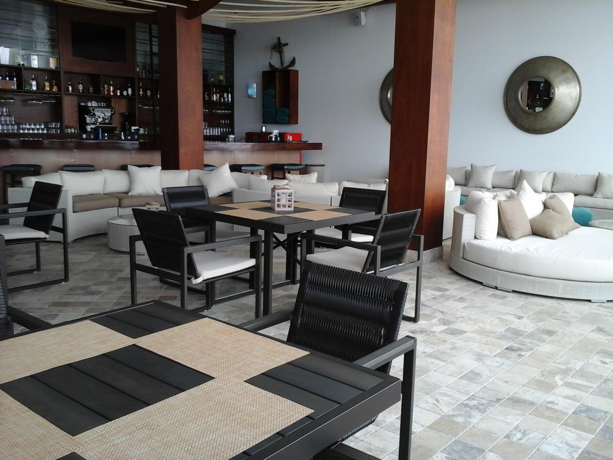 Hotel Poseidon Manta Luaran gambar