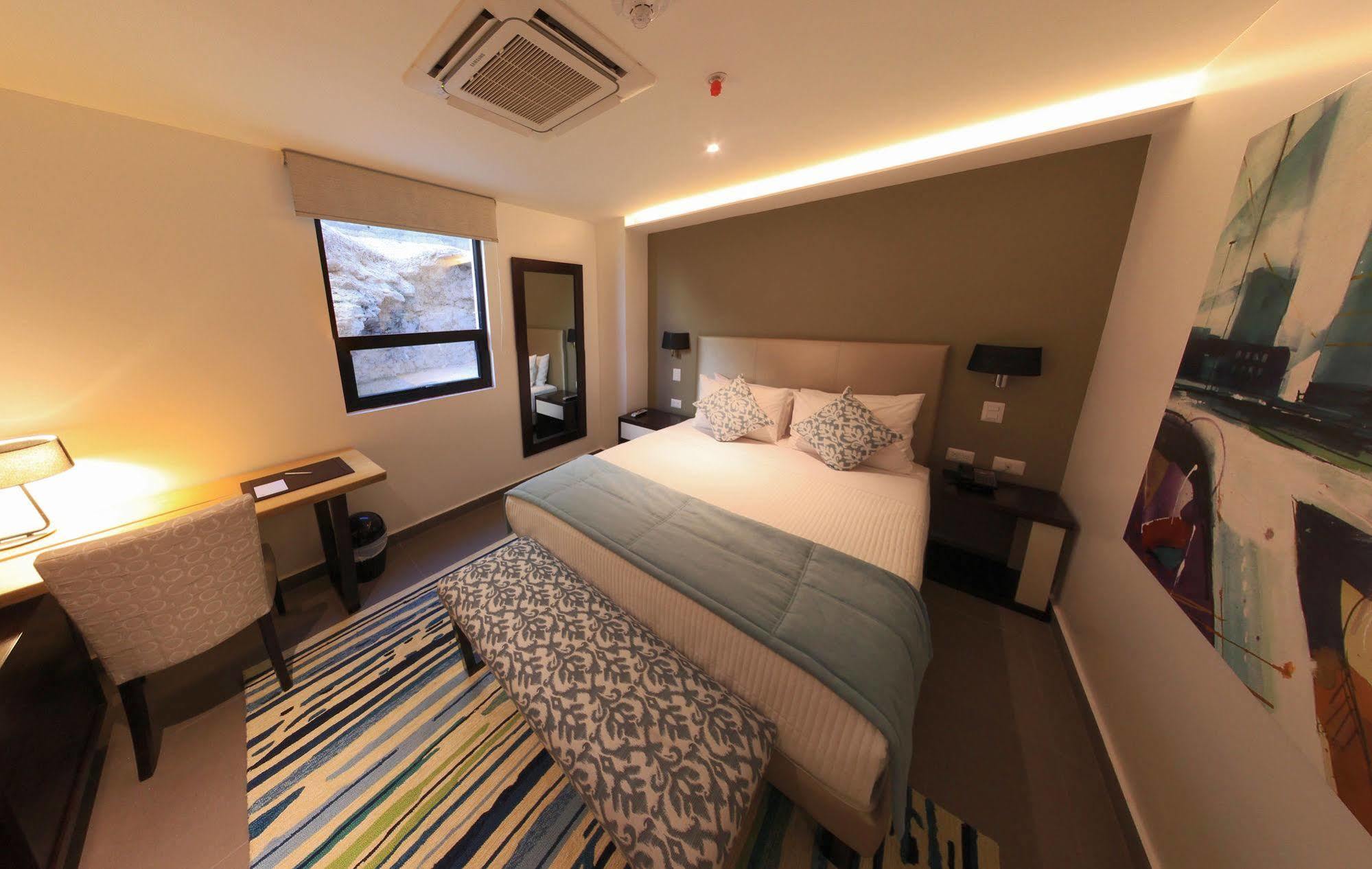 Hotel Poseidon Manta Luaran gambar